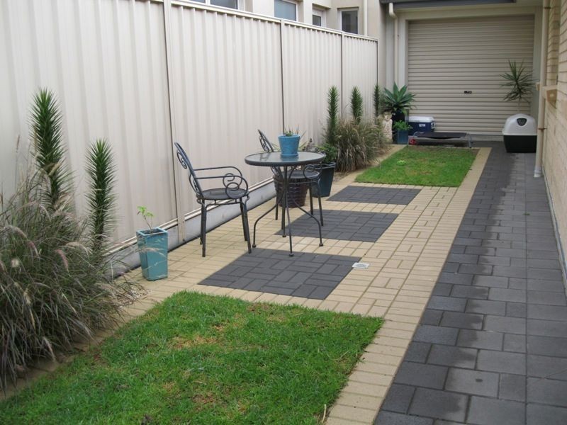 11 Blanche Parade, Hindmarsh Island SA 5214