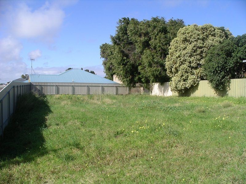 2 Burt Avenue, Goolwa North SA 5214