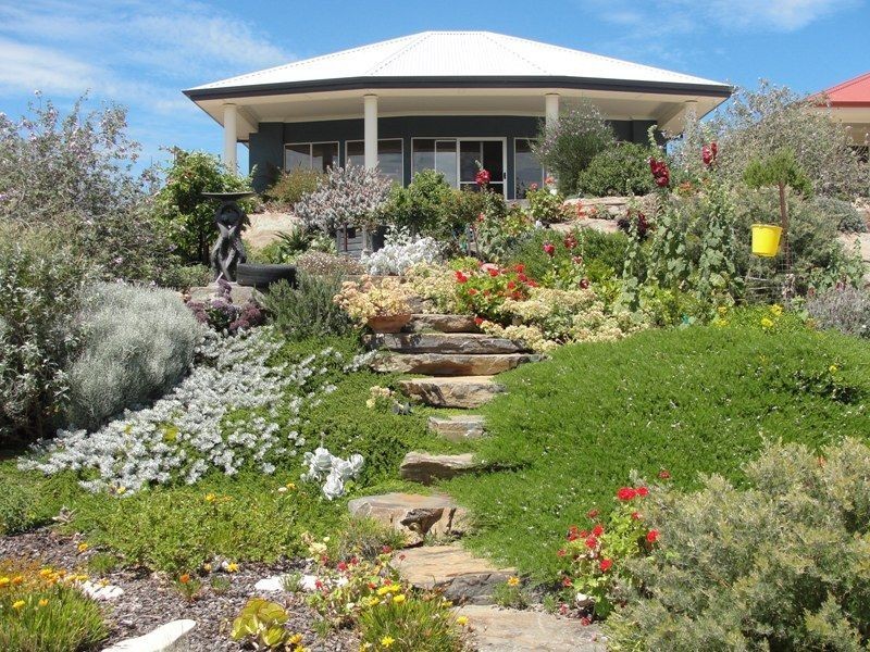 18 Britannia Parade, Hindmarsh Island SA 5214
