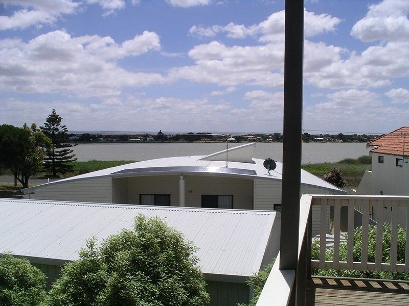 9 Wilhelm Street, Hindmarsh Island SA 5214