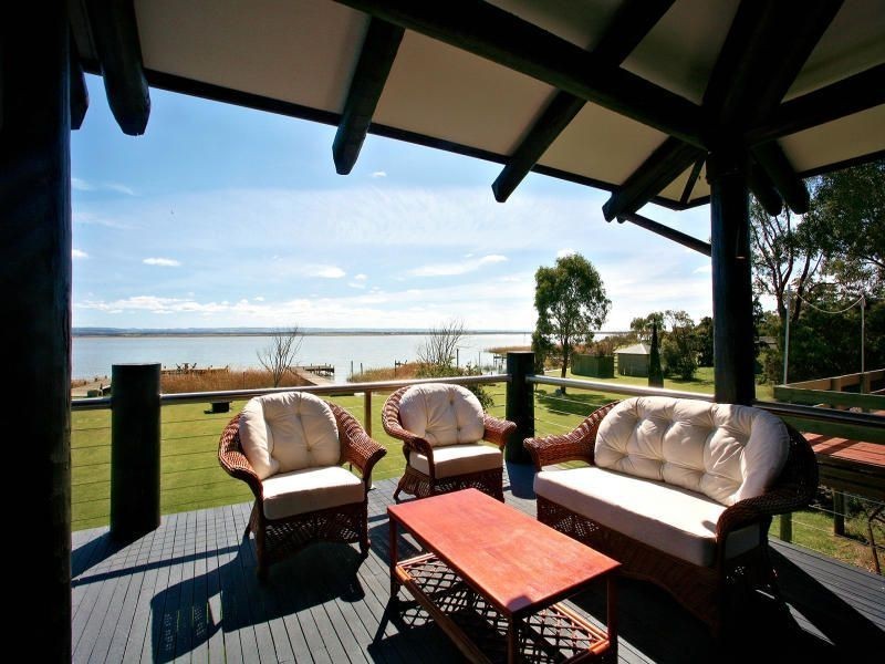 70 Narnu Bay Drive, Hindmarsh Island SA 5214