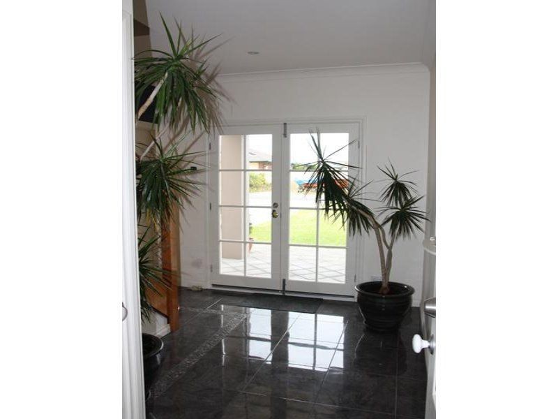 46 Prince Alfred Parade, Hindmarsh Island SA 5214