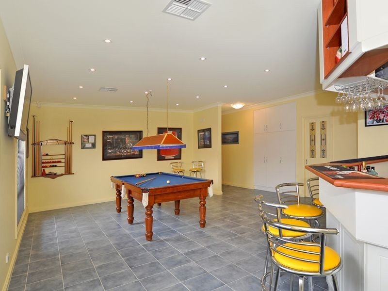 76 Britannia Parade, Hindmarsh Island SA 5214