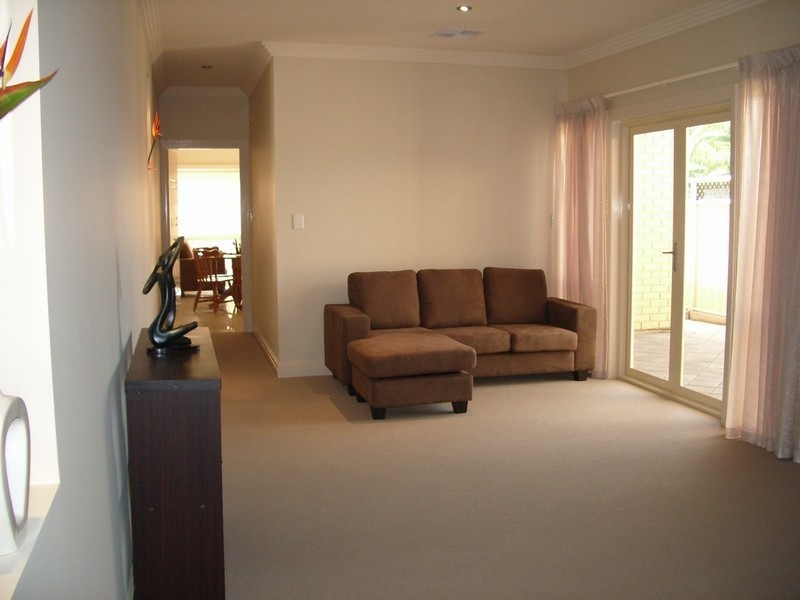 38 Seaview Road, Victor Harbor SA 5211