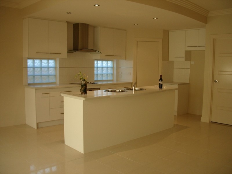 38 Seaview Road, Victor Harbor SA 5211