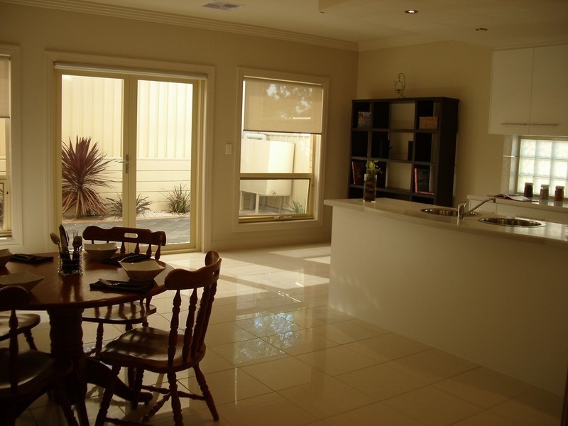 38 Seaview Road, Victor Harbor SA 5211