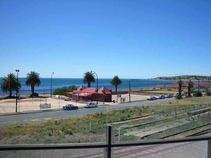 305/162 Hindmarsh Road, Victor Harbor SA 5211