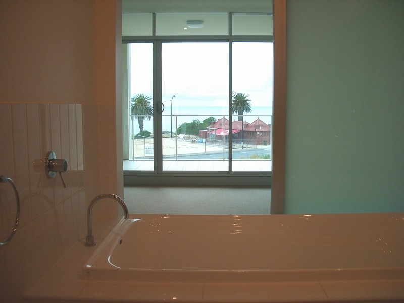 305/162 Hindmarsh Road, Victor Harbor SA 5211