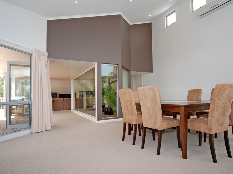 4 Price Street, Hindmarsh Island SA 5214