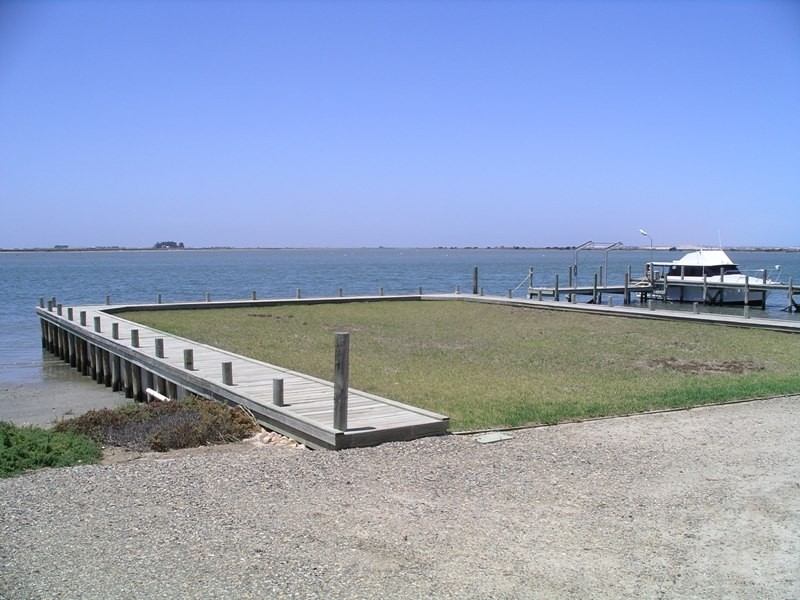51 Mundoo Channel Drive, Hindmarsh Island SA 5214
