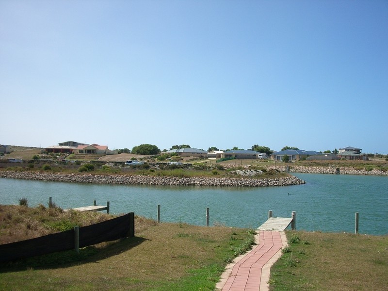 61 Wentworth Parade, Hindmarsh Island SA 5214