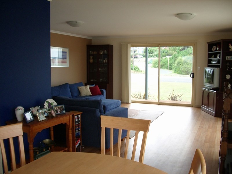 11 Hazel Street, Goolwa Beach SA 5214