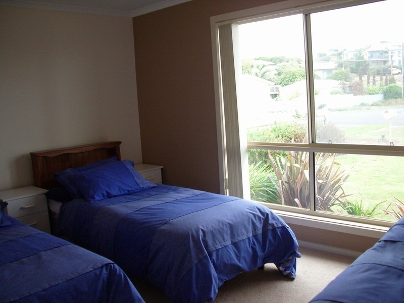 11 Hazel Street, Goolwa Beach SA 5214