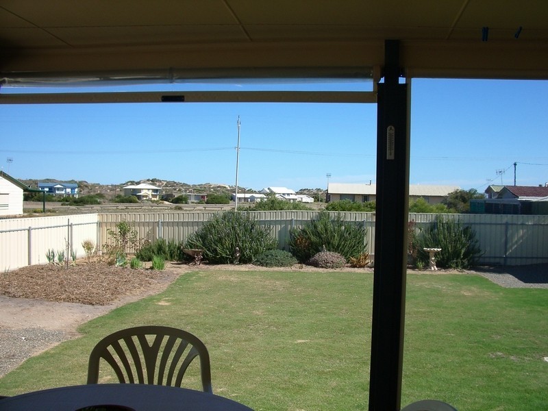 11 Hazel Street, Goolwa Beach SA 5214