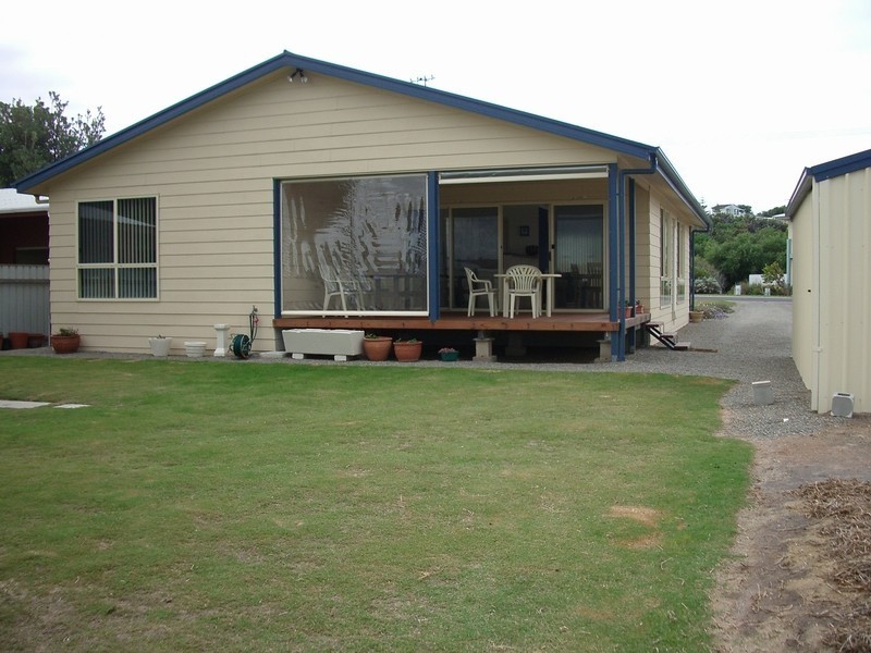 11 Hazel Street, Goolwa Beach SA 5214