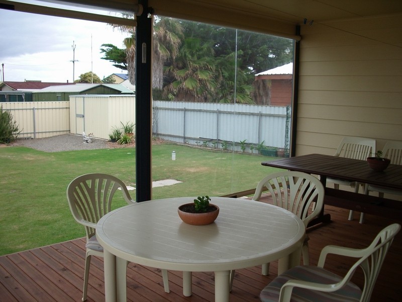 11 Hazel Street, Goolwa Beach SA 5214