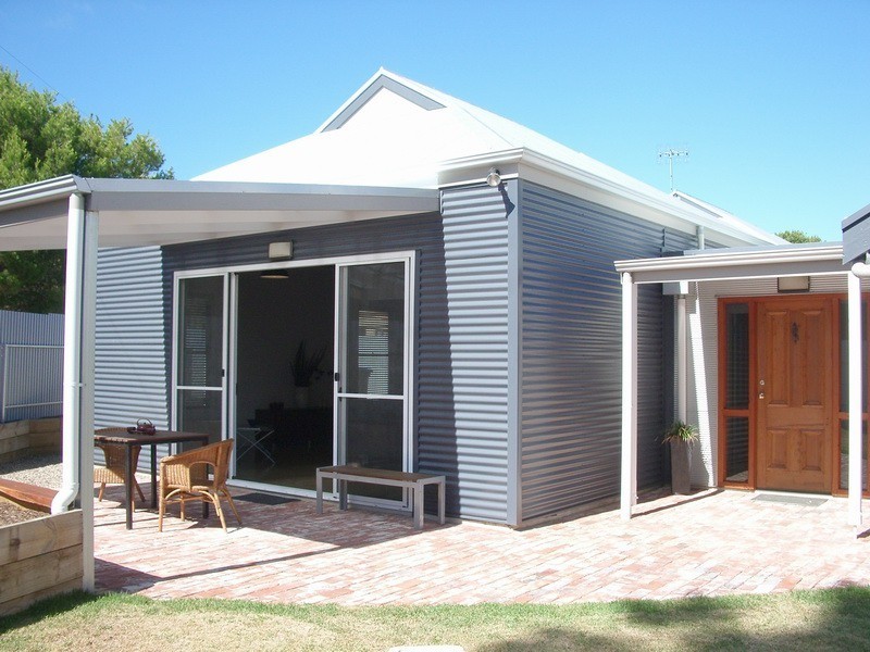 7 Henry Street, Port Elliot SA 5212