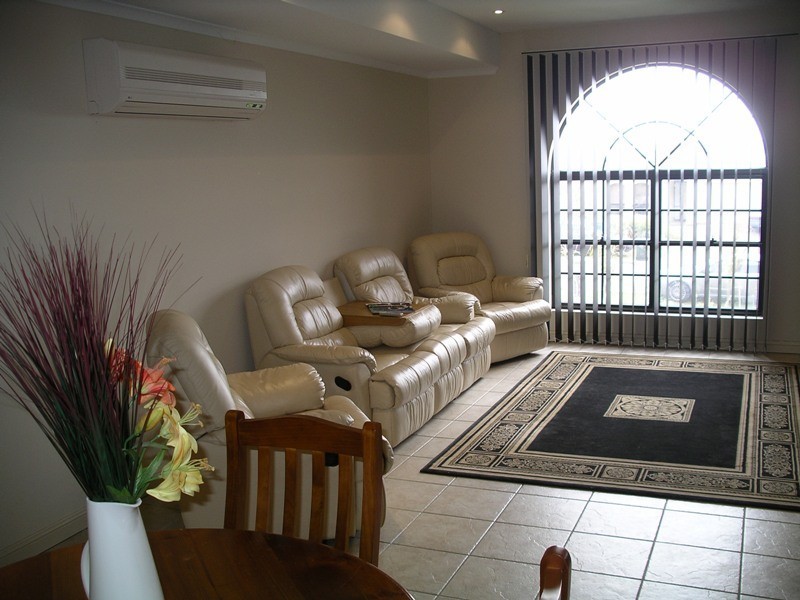 114 Excelsior Parade, Hindmarsh Island SA 5214