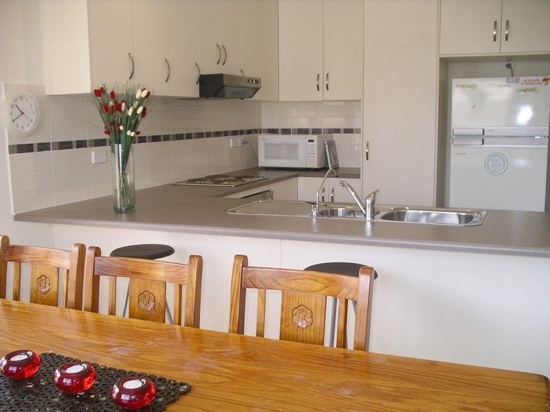 6 Moore Street, Goolwa SA 5214