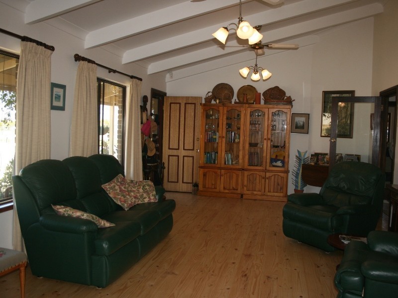 70 Edison Street, Hindmarsh Island SA 5214