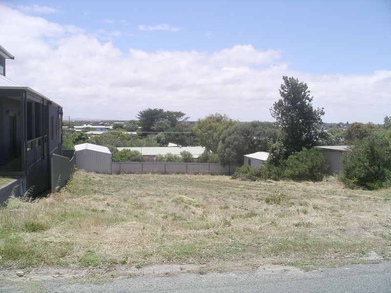 30 Castle Avenue, Goolwa Beach SA 5214