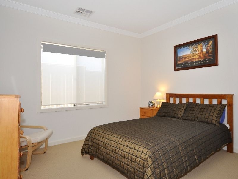 111 Blanche Parade, Hindmarsh Island SA 5214