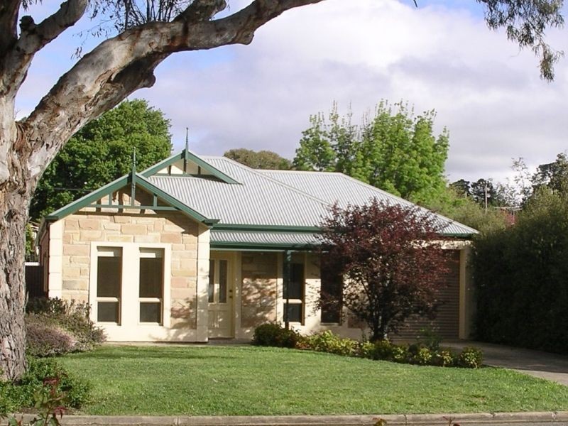 6 Knott Street, Mount Barker SA 5251