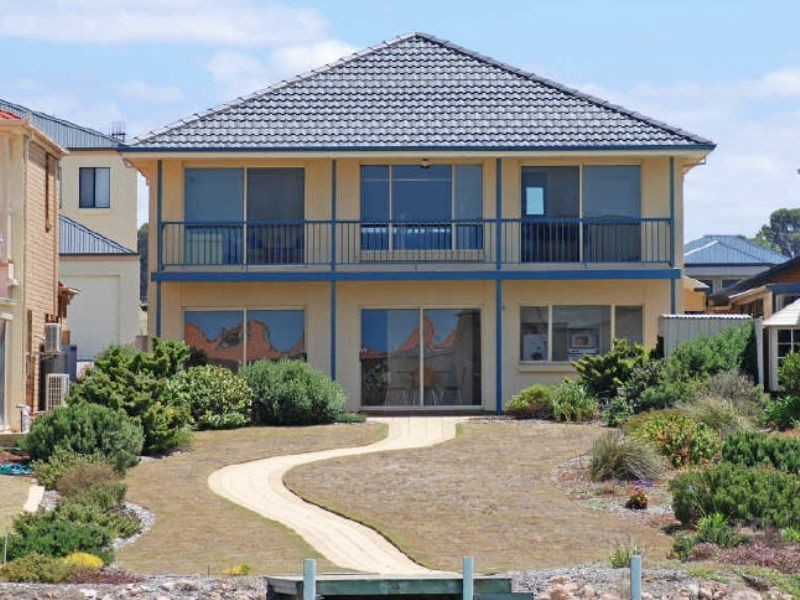 23 Britannia Parade, Hindmarsh Island SA 5214
