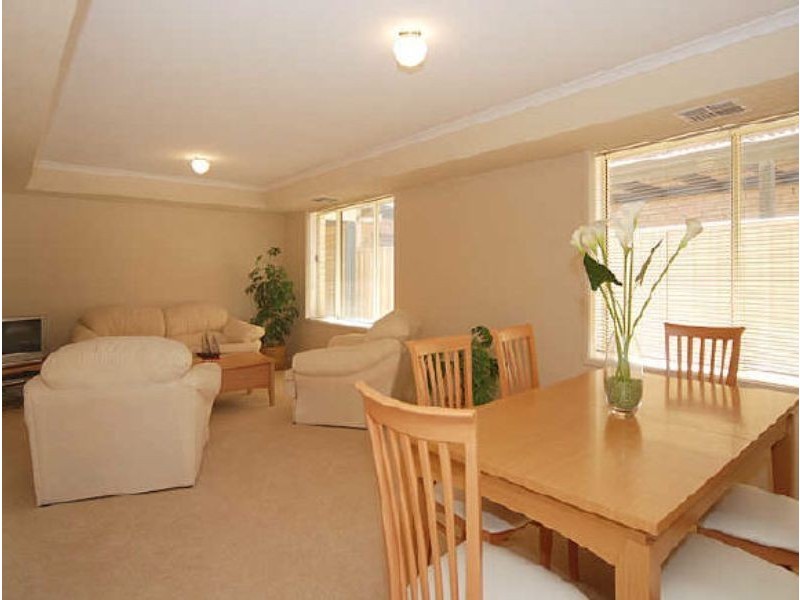 23 Britannia Parade, Hindmarsh Island SA 5214