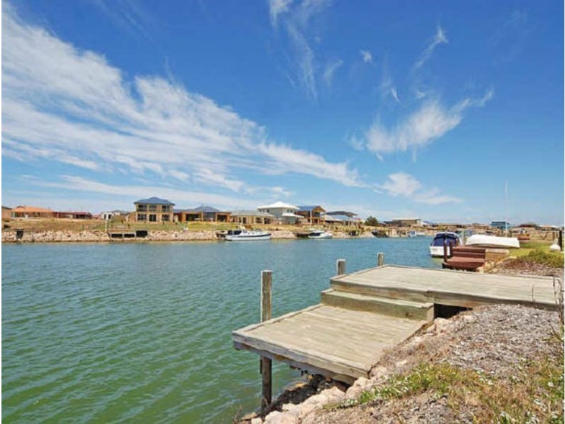 23 Britannia Parade, Hindmarsh Island SA 5214
