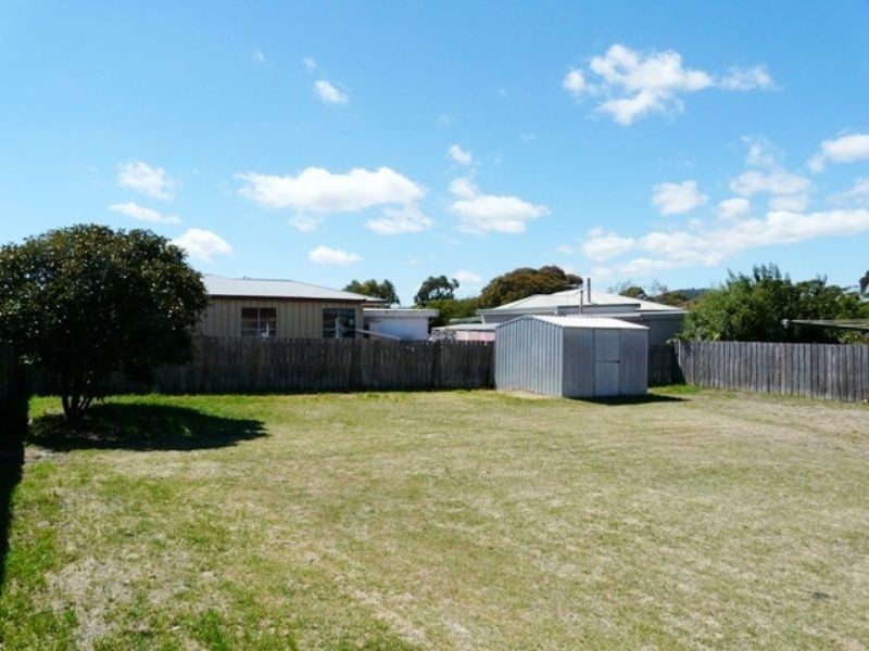 8 Grachan Avenue, George Town TAS 7253