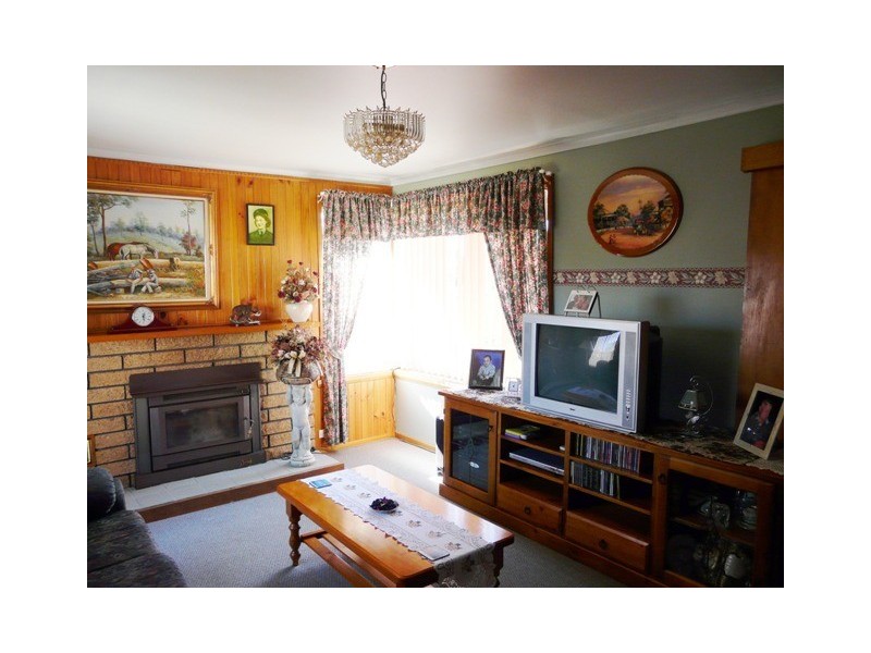 8 Counsell Avenue, George Town TAS 7253