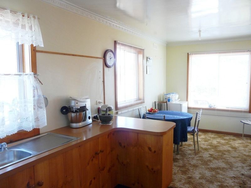 4 Macquarie Street, George Town TAS 7253
