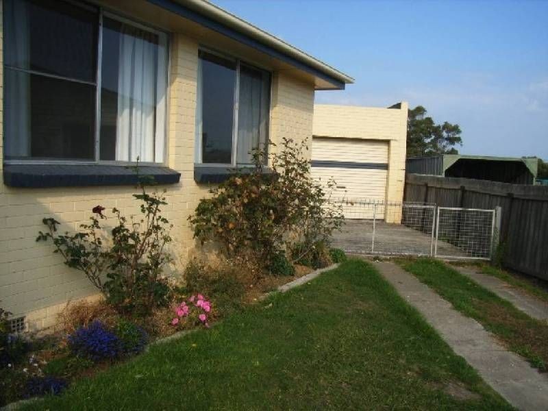 18 Adelaide Street, George Town TAS 7253