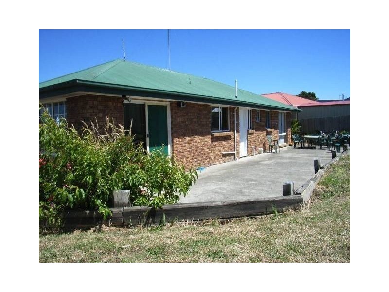2 Dunning Avenue, George Town TAS 7253