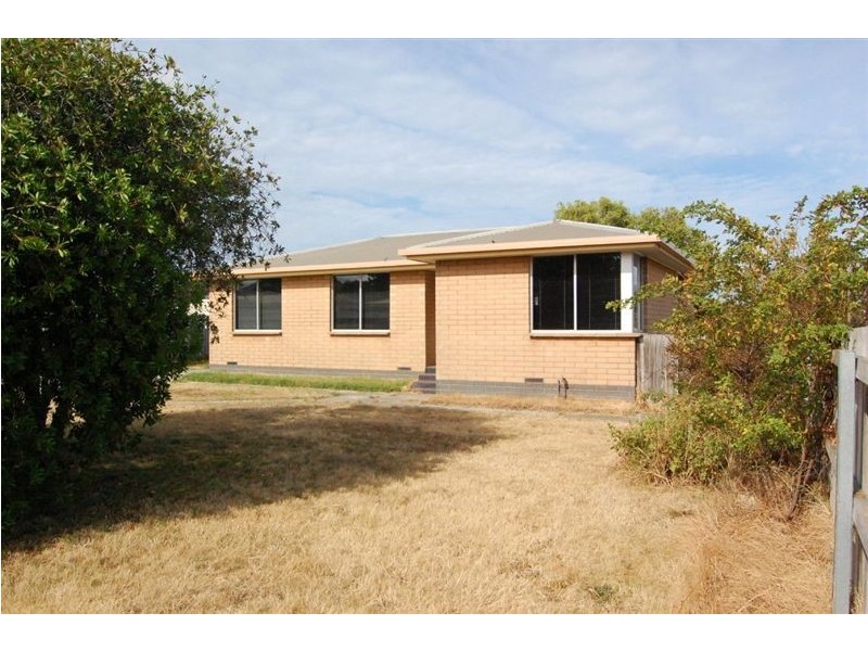 1 Currant Avenue, George Town TAS 7253