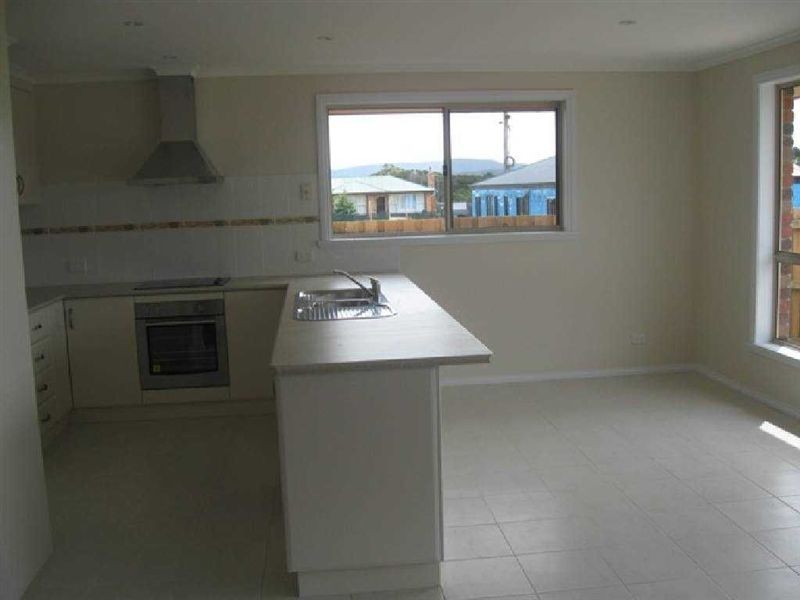 2/37 Elizabeth Street, George Town TAS 7253