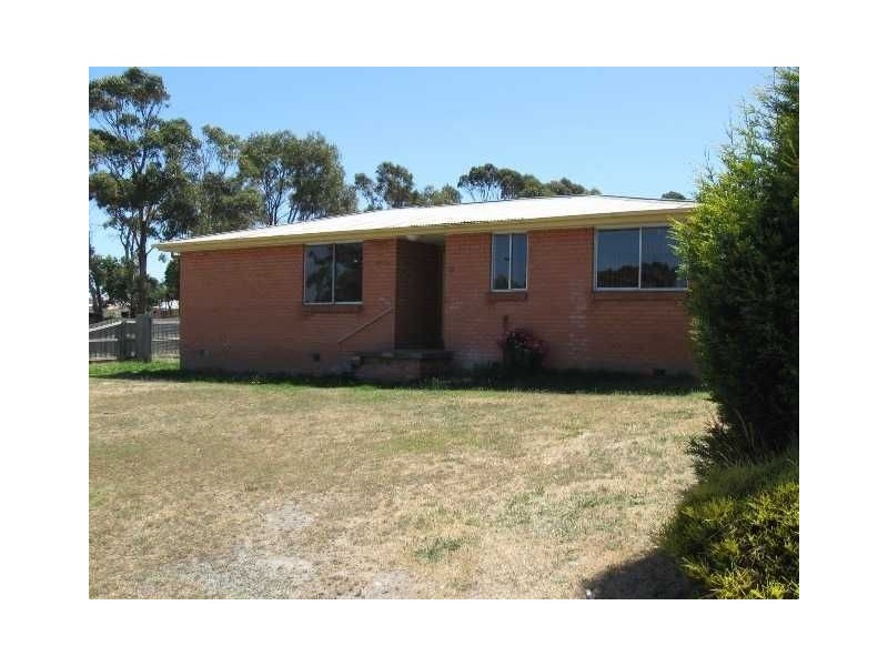11 Quinn Avenue, George Town TAS 7253