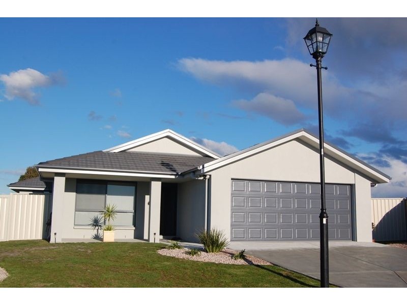 10 Axton Close, George Town TAS 7253