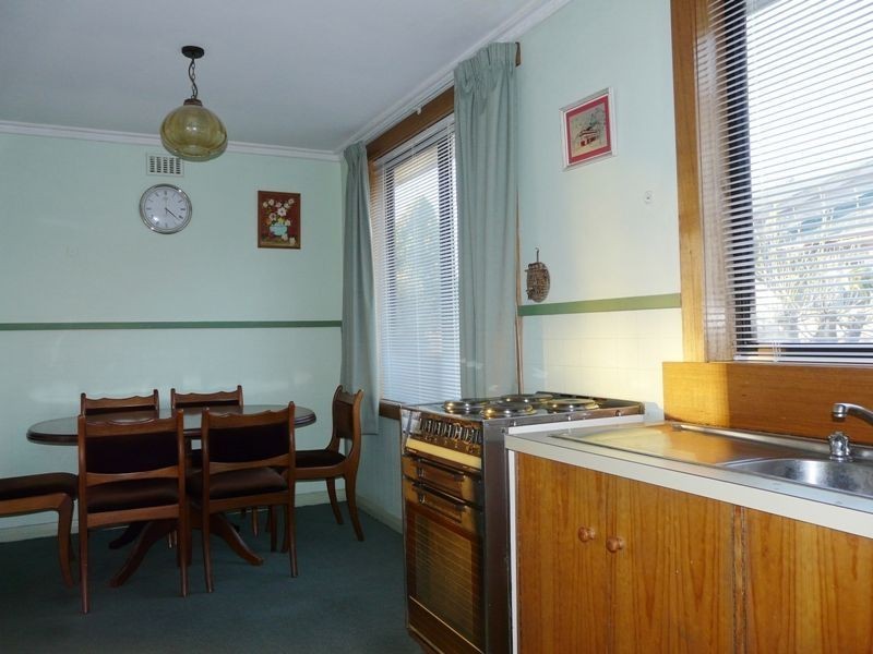 9 Harris Crescent, George Town TAS 7253