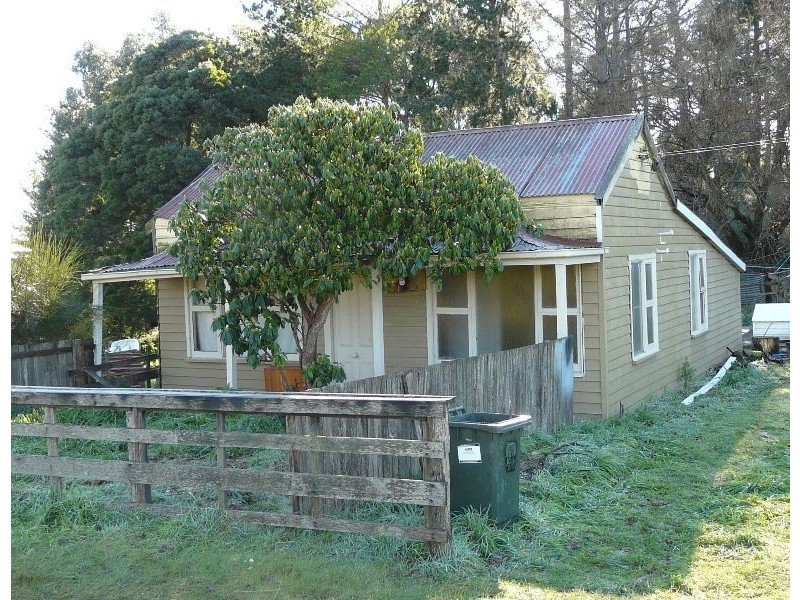 10 Shaw Street, Lefroy TAS 7252