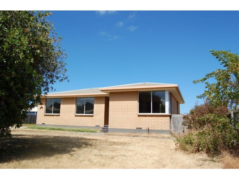 1 Currant Avenue, George Town TAS 7253