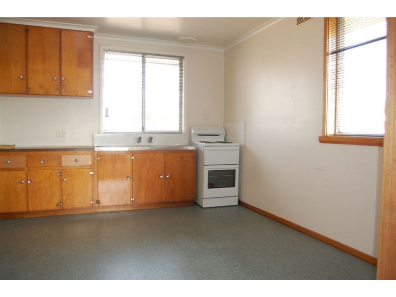 1 Currant Avenue, George Town TAS 7253