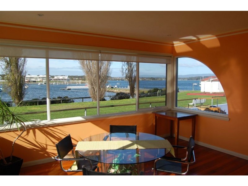4 Esplanade North, George Town TAS 7253