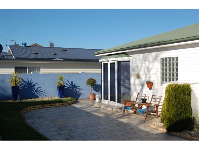 4 Esplanade North, George Town TAS 7253