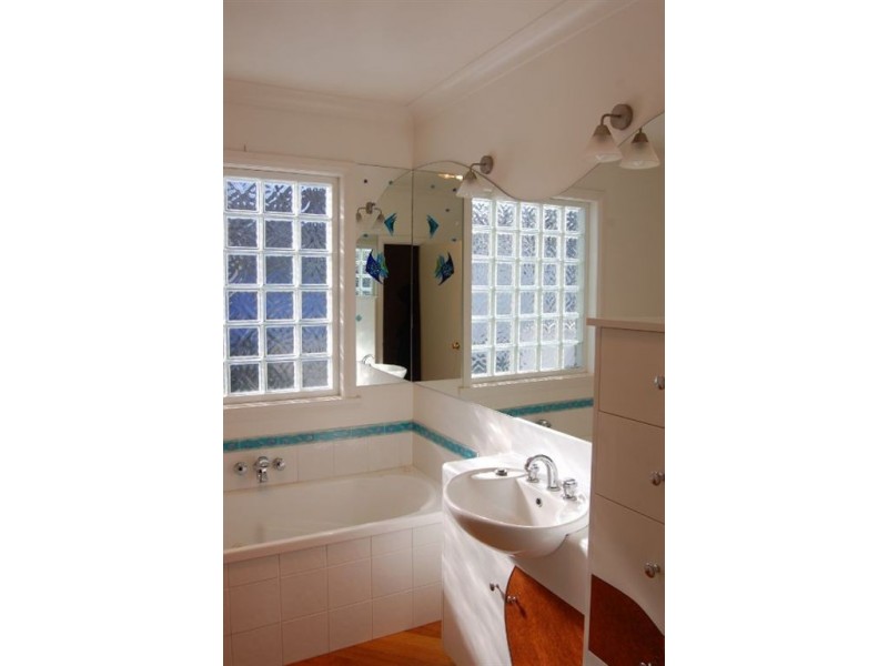 4 Esplanade North, George Town TAS 7253