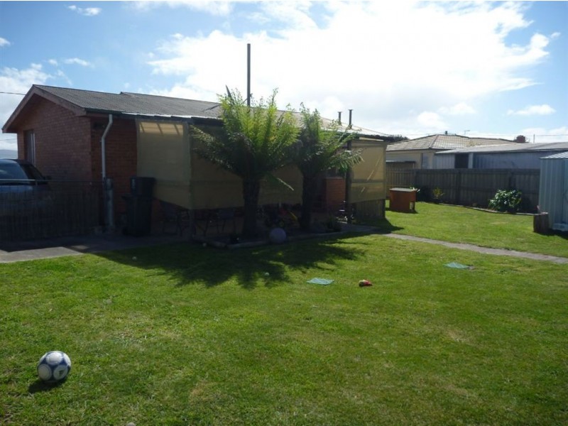 2 Harris Crescent, George Town TAS 7253