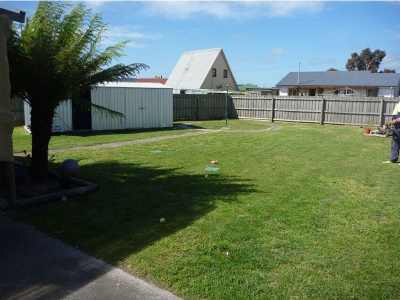 2 Harris Crescent, George Town TAS 7253