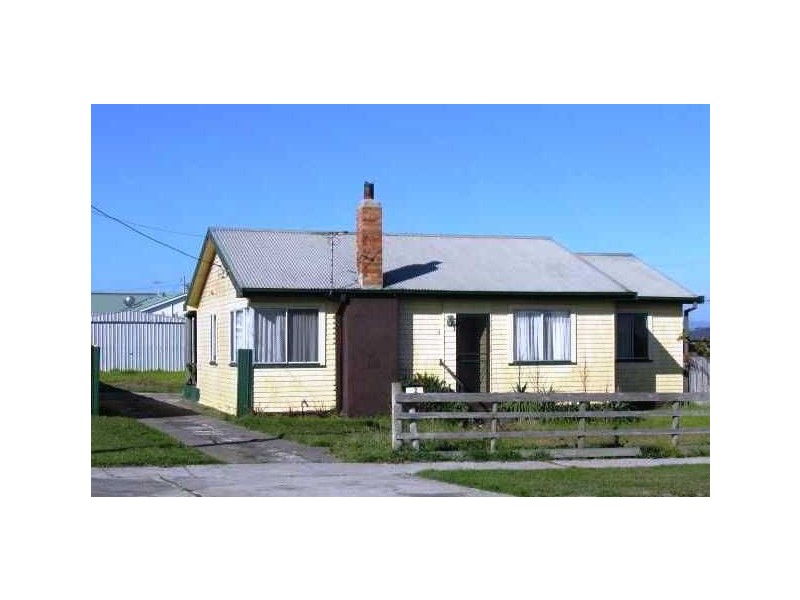2 Davidson Street, George Town TAS 7253