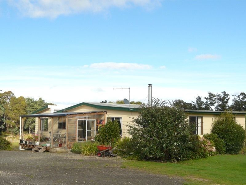 558 The Glen Road, Pipers River TAS 7252